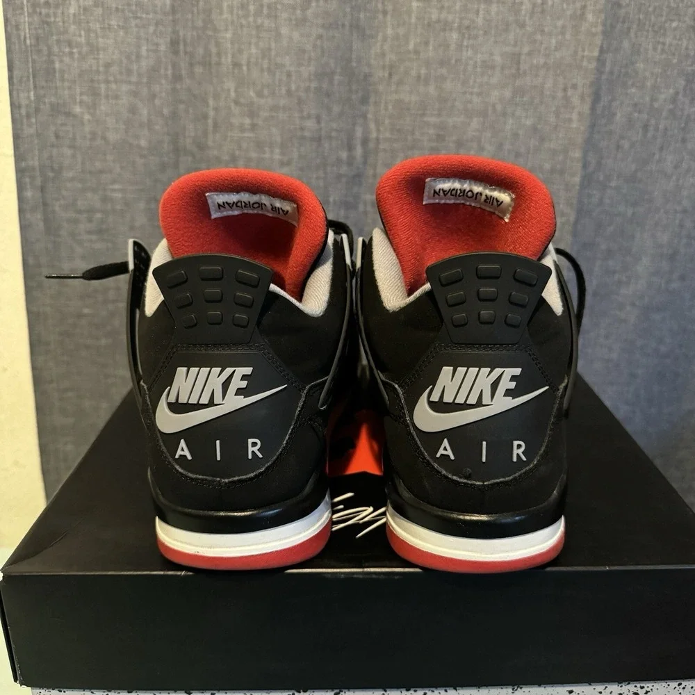 Size 10.5 - Jordan 4 Retro OG Mid‎ Bred 2019 Clean!